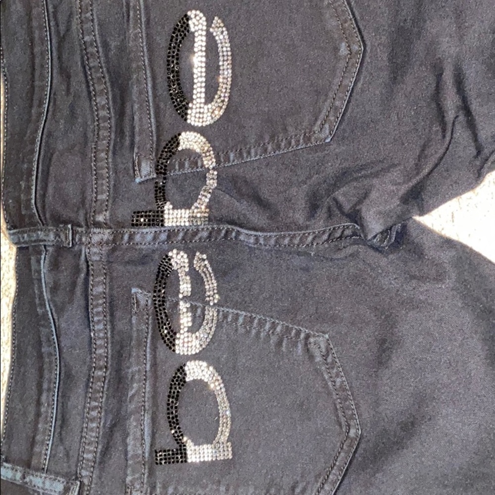 BEBE BLK LOGO SKINNY JEANS WORN TWICE. - Picture 2 of 5